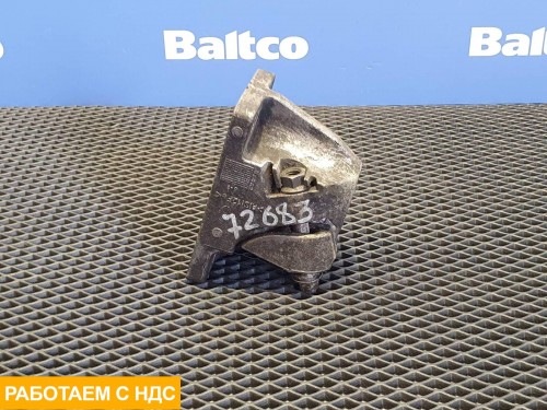 Кронштейн крепления крыла